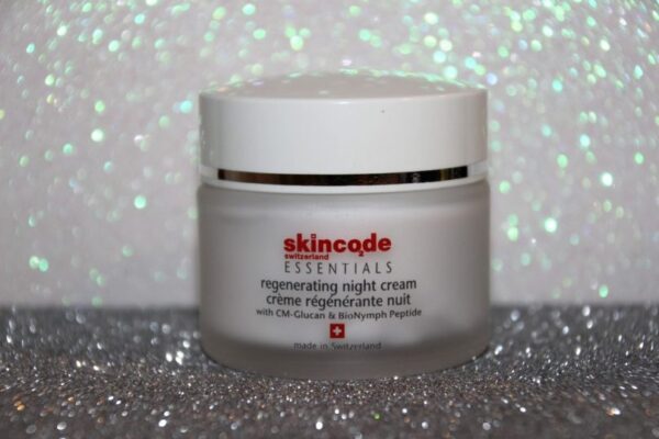 Skincode Regenerating Night Cream